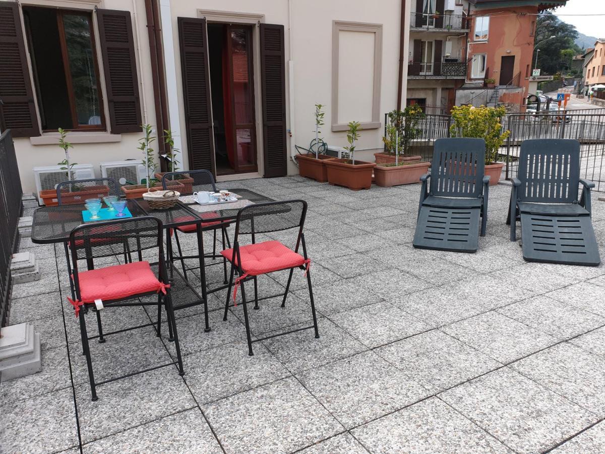 Voi Da Noi Intero Appartamento Con Parcheggio Privato Torno Eksteriør bilde